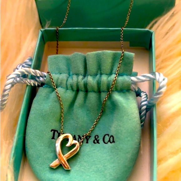 Authentic Tiffany & Co 92.5 Sterling Silver Necklace. - Picture 5 of 5